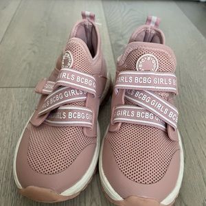 BCBG girls sneakers